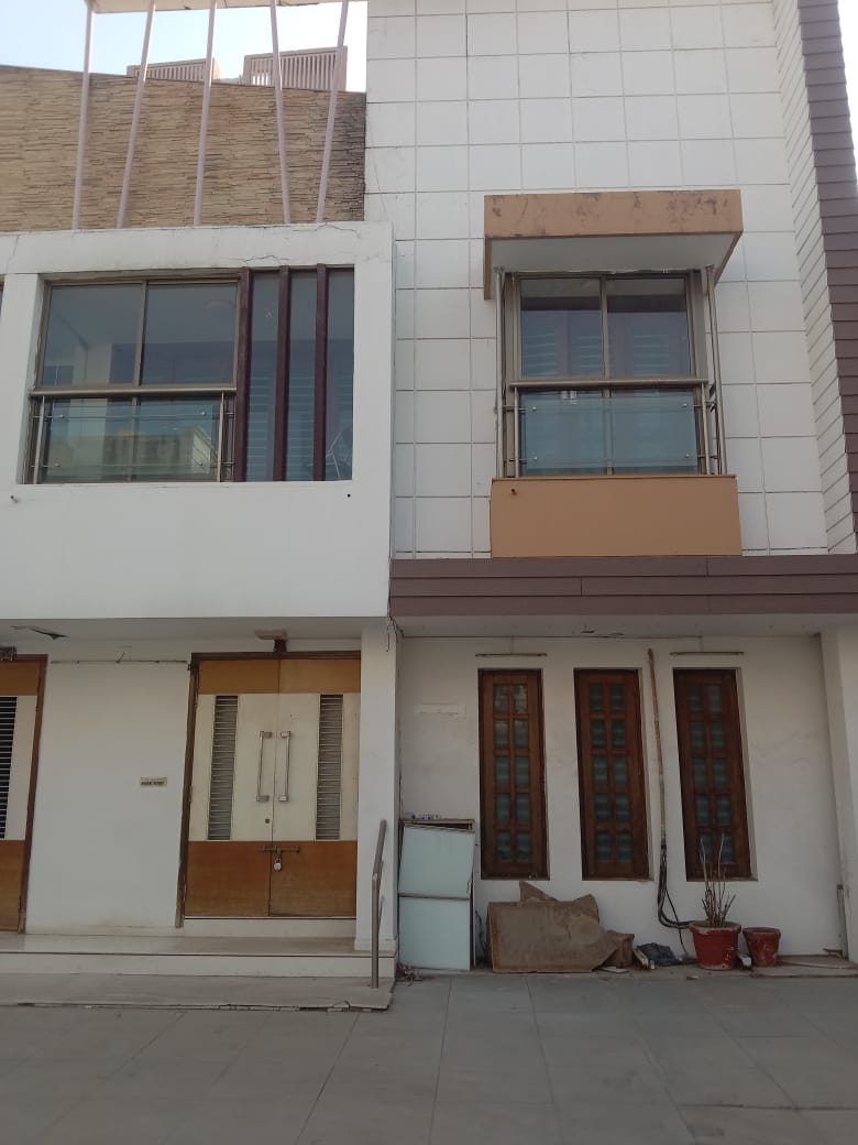 87.80 Bungalow House In SABARMATI, AHEMDABAD